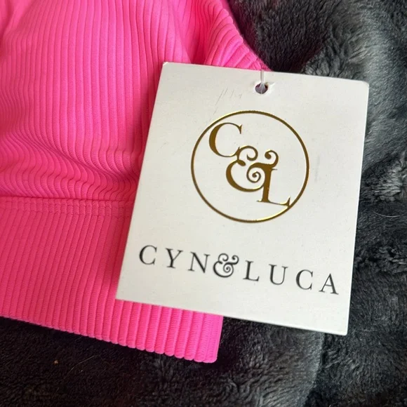 NWT CYN & LUCA Dry Goods pink swim top - Picture 2 of 5